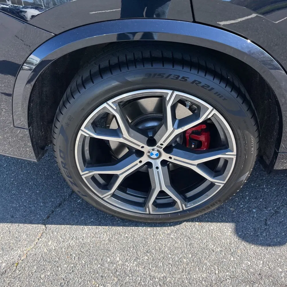 2024 BMW X5 M60i