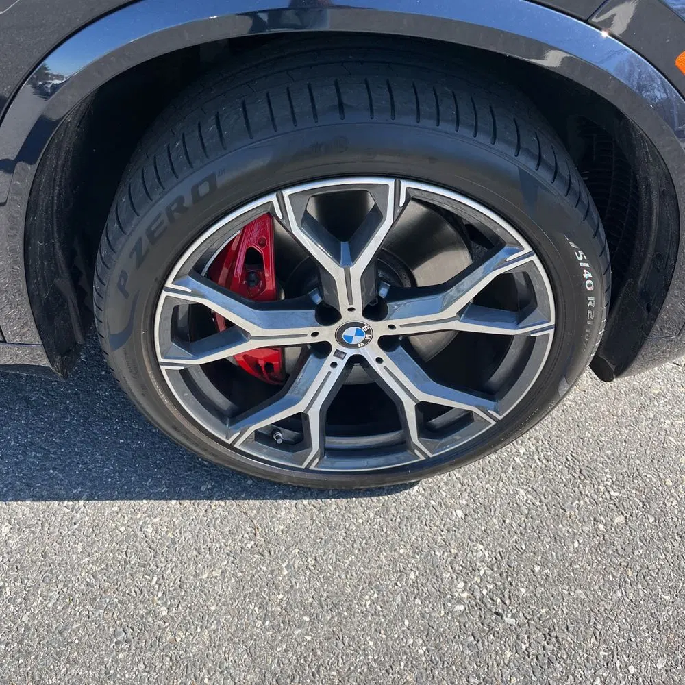 2024 BMW X5 M60i