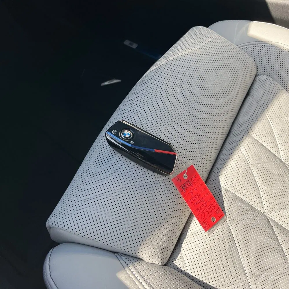 2024 BMW X5 M60i