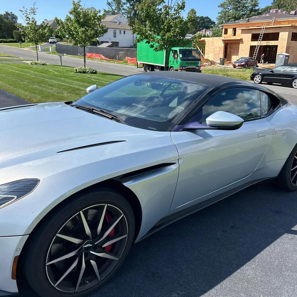 2018 Aston Martin DB11 Base