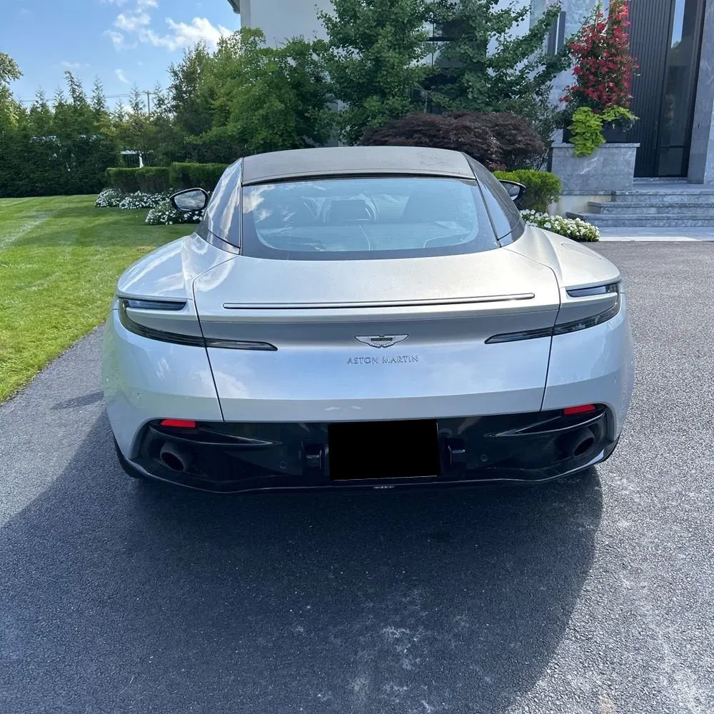 2018 Aston Martin DB11 Base