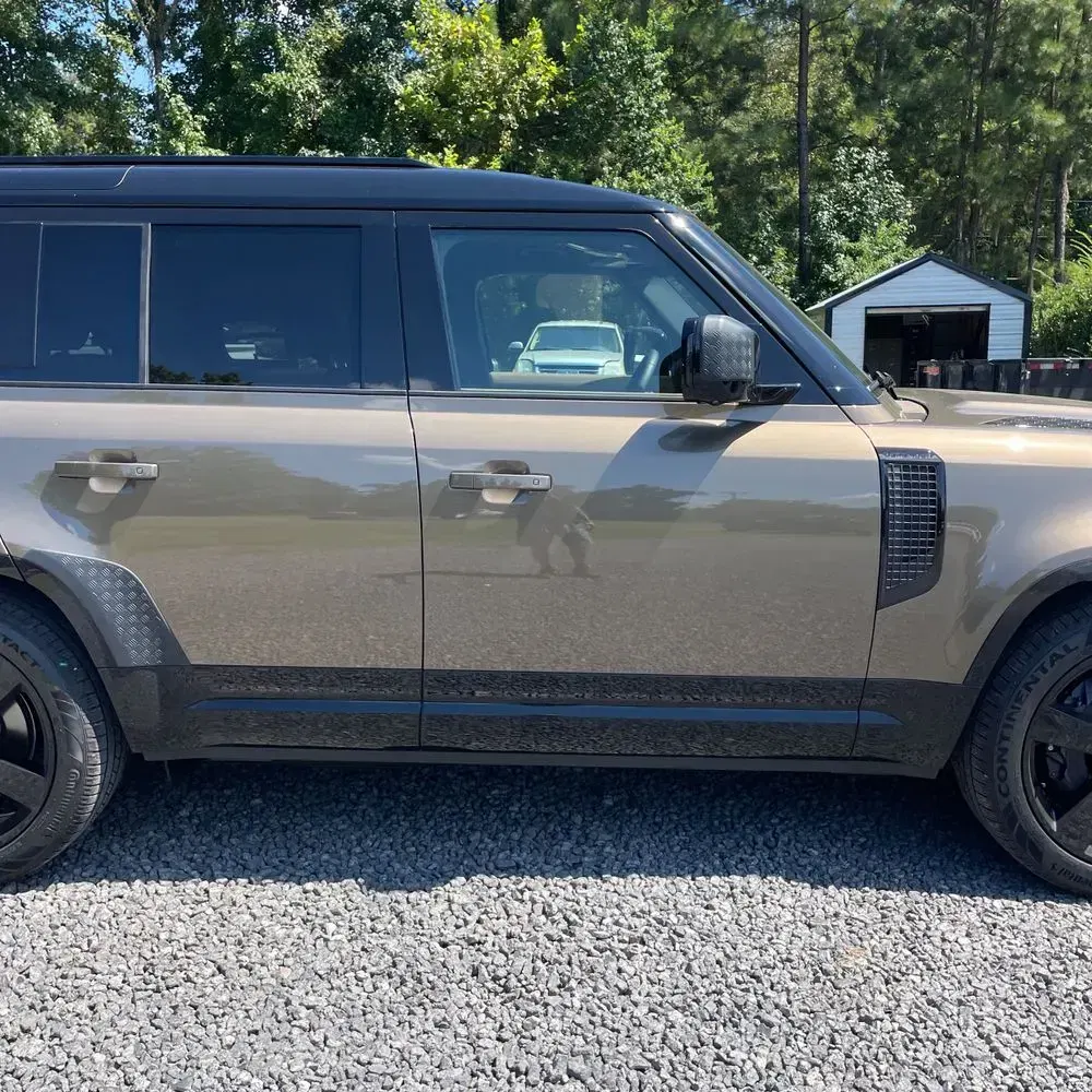 2025 Land Rover Defender 110 X-Dyn SE P400
