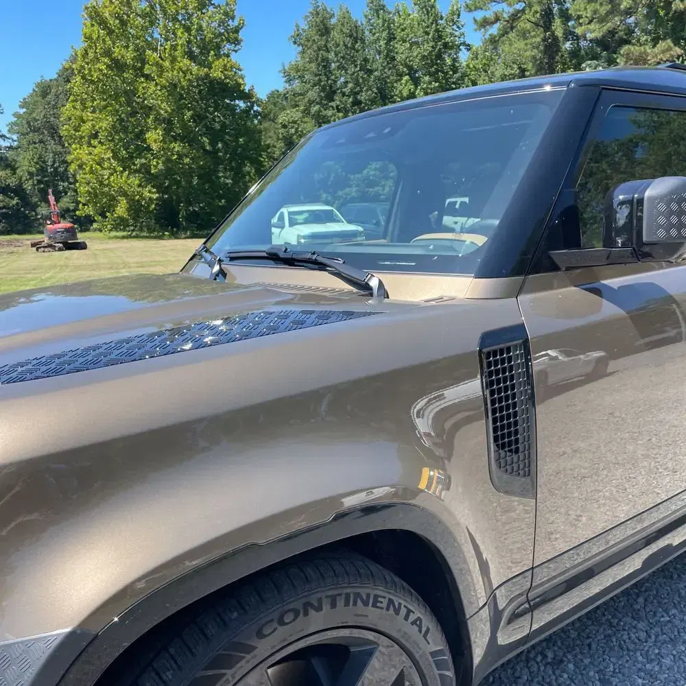2025 Land Rover Defender 110 X-Dyn SE P400