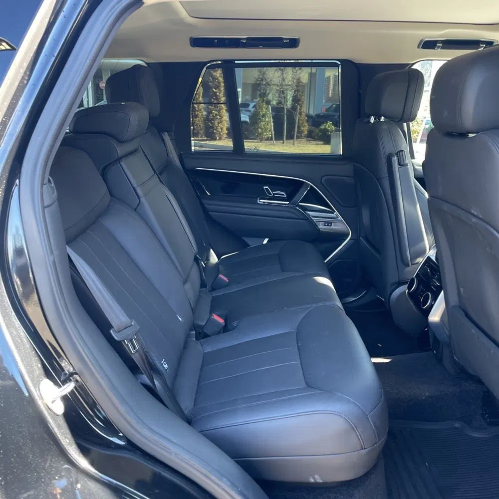 2023 Land Rover Range Rover P400 SE