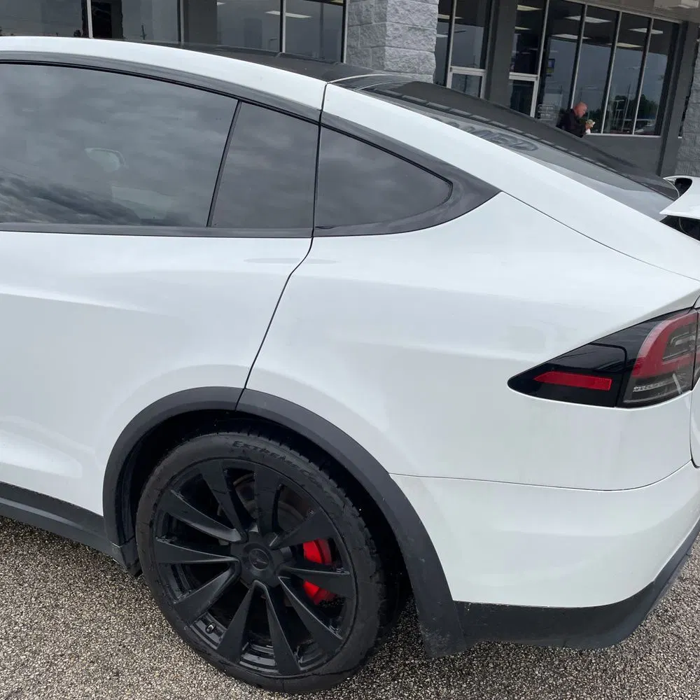 2023 Tesla Model X Plaid