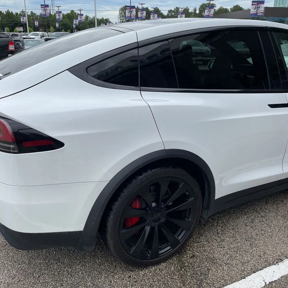 2023 Tesla Model X Plaid