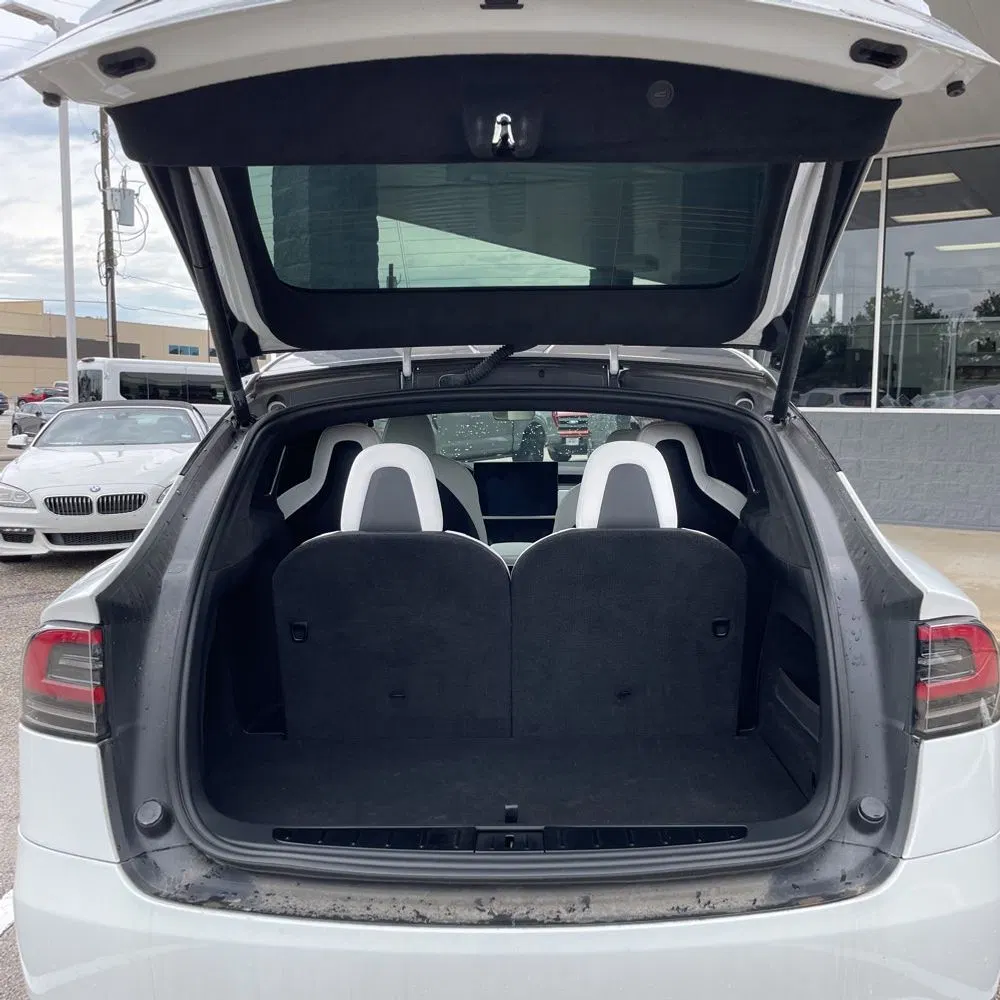 2023 Tesla Model X Plaid