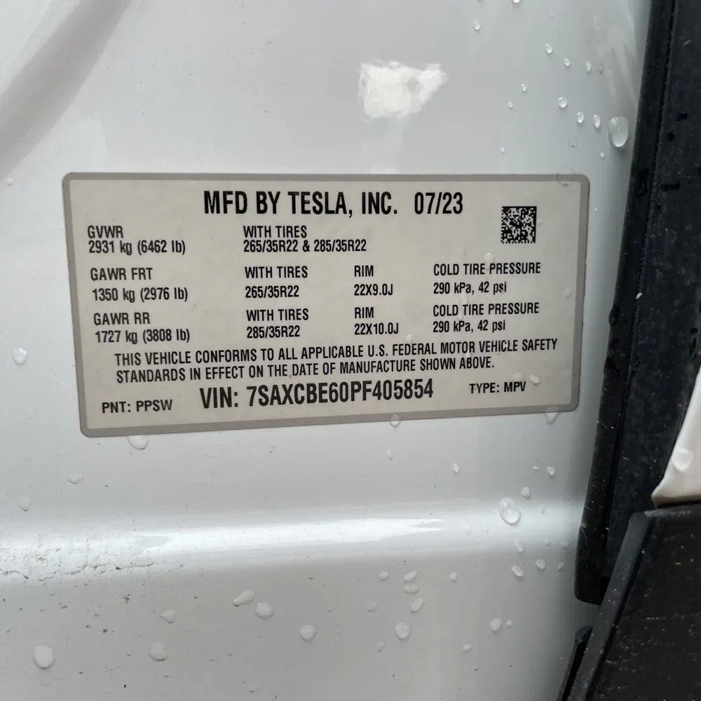 2023 Tesla Model X Plaid