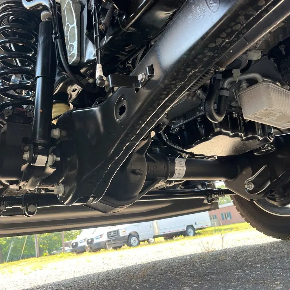 2025 Ford F-450 Super Duty Platinum