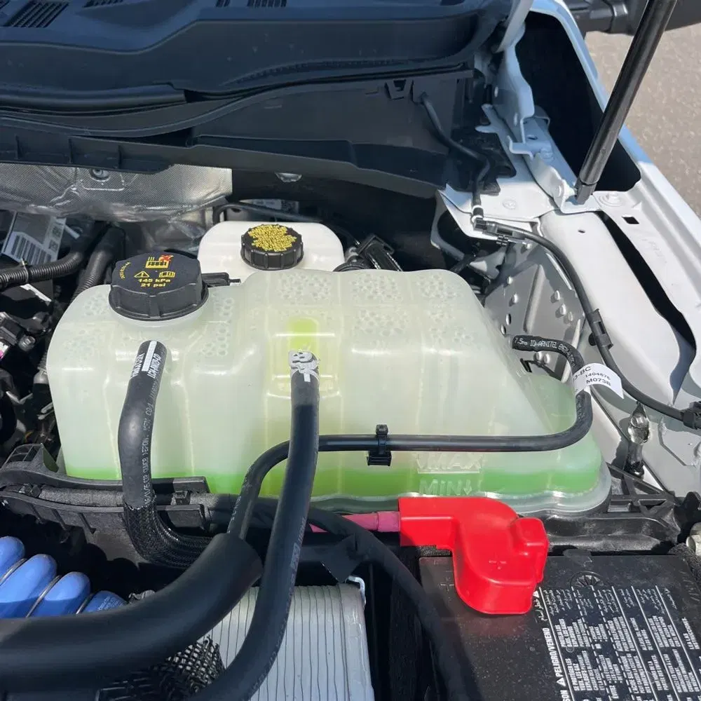2025 Ford F-450 Super Duty Platinum