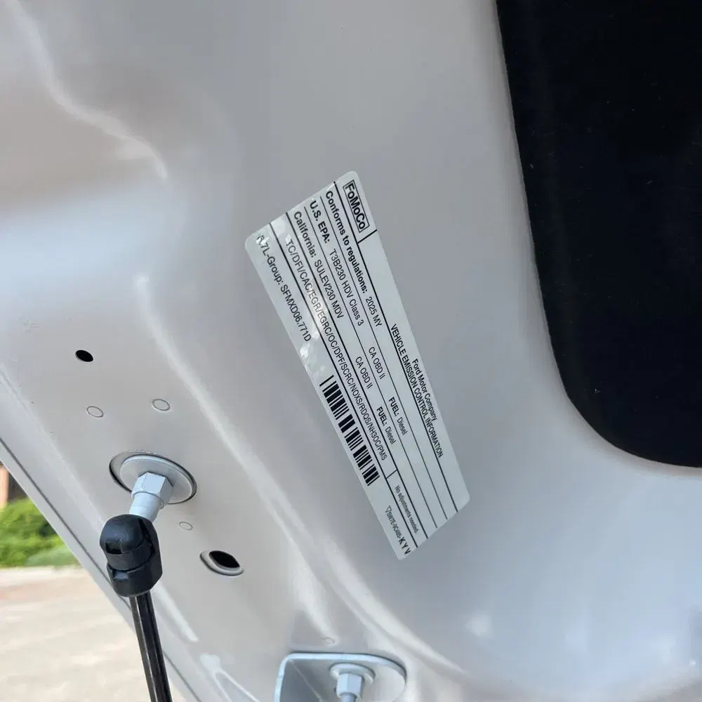 2025 Ford F-450 Super Duty Platinum