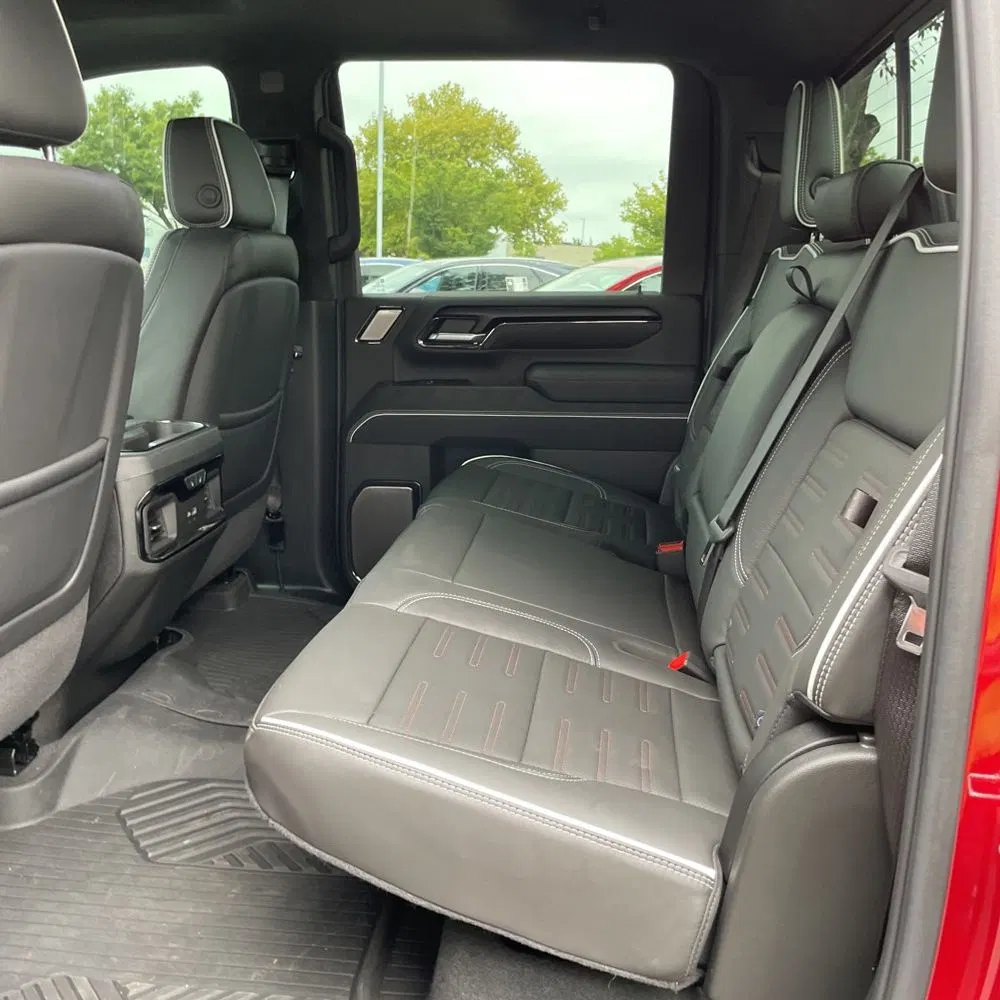 2025 GMC Sierra 2500HD AT4X
