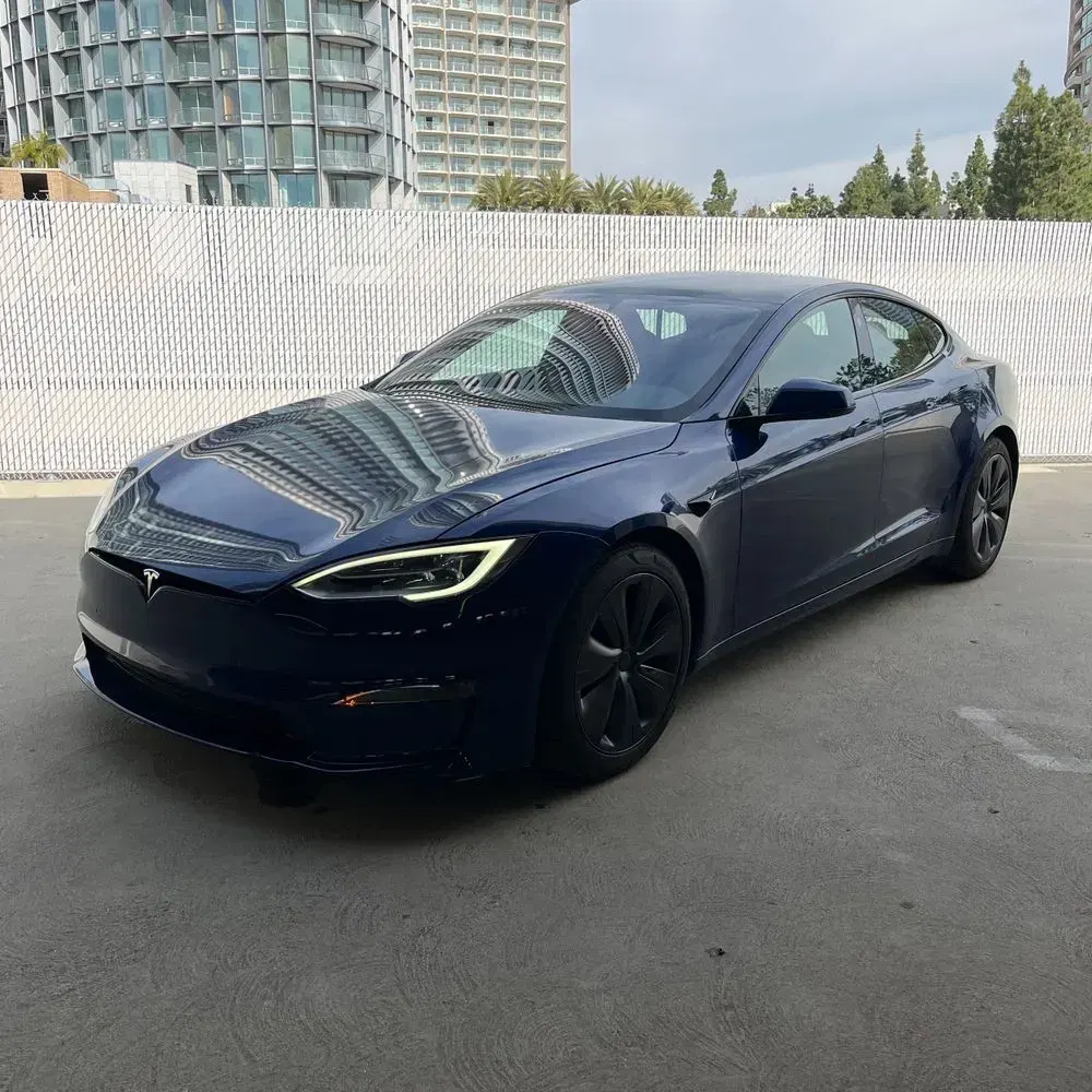 2021 Tesla Model S Plaid