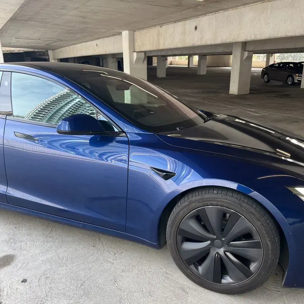 2021 Tesla Model S Plaid
