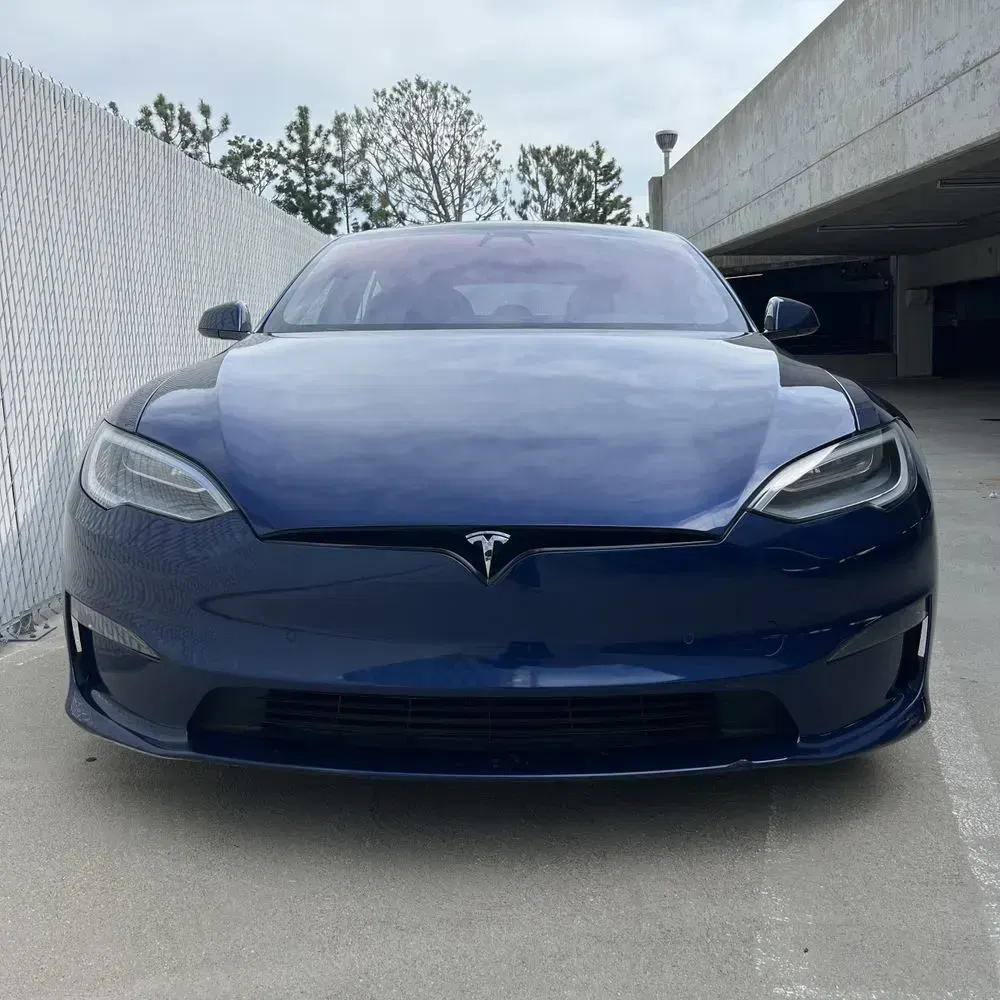 2021 Tesla Model S Plaid