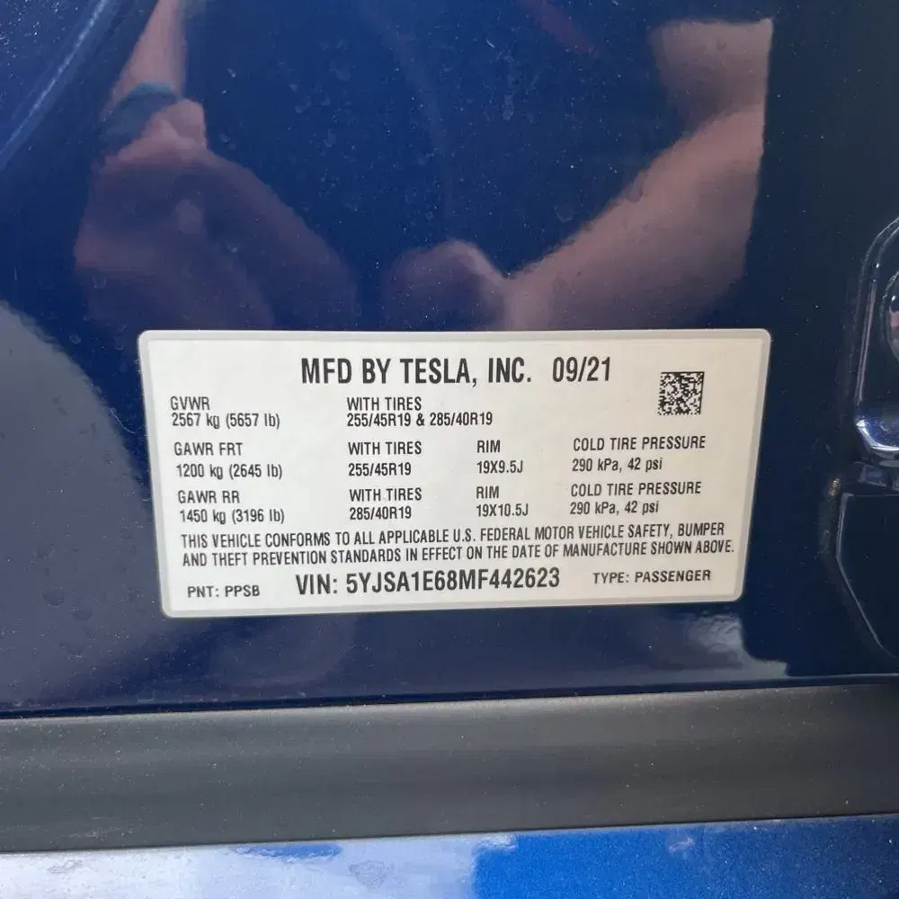 2021 Tesla Model S Plaid