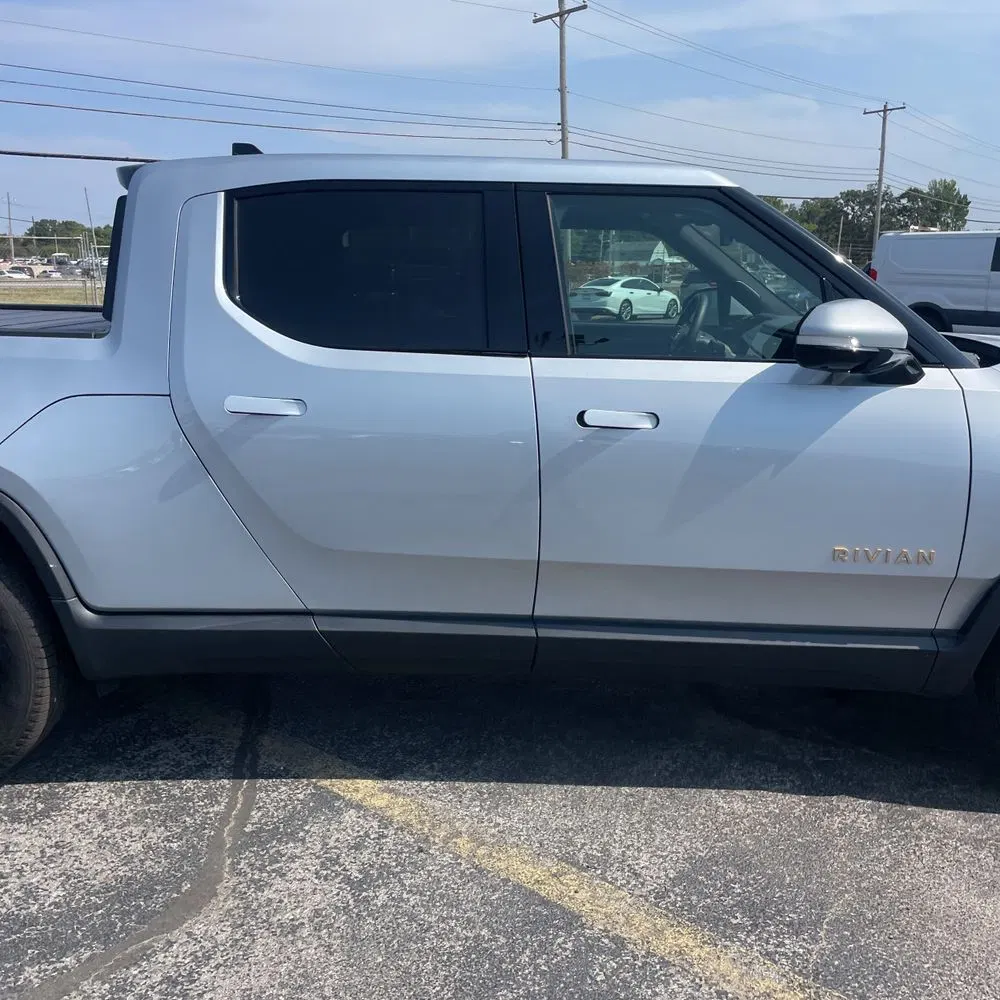 2022 Rivian R1T Adventure