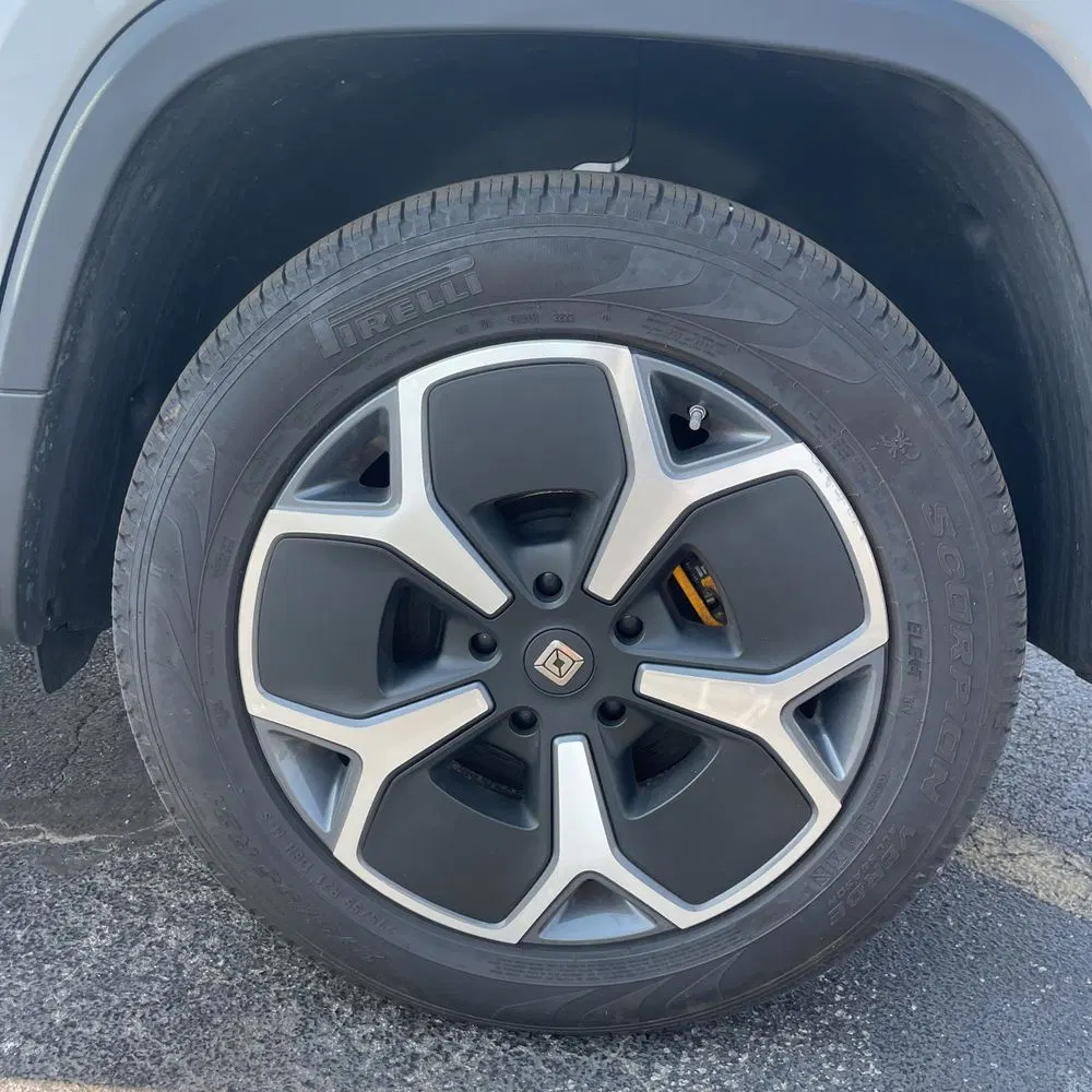 2022 Rivian R1T Adventure