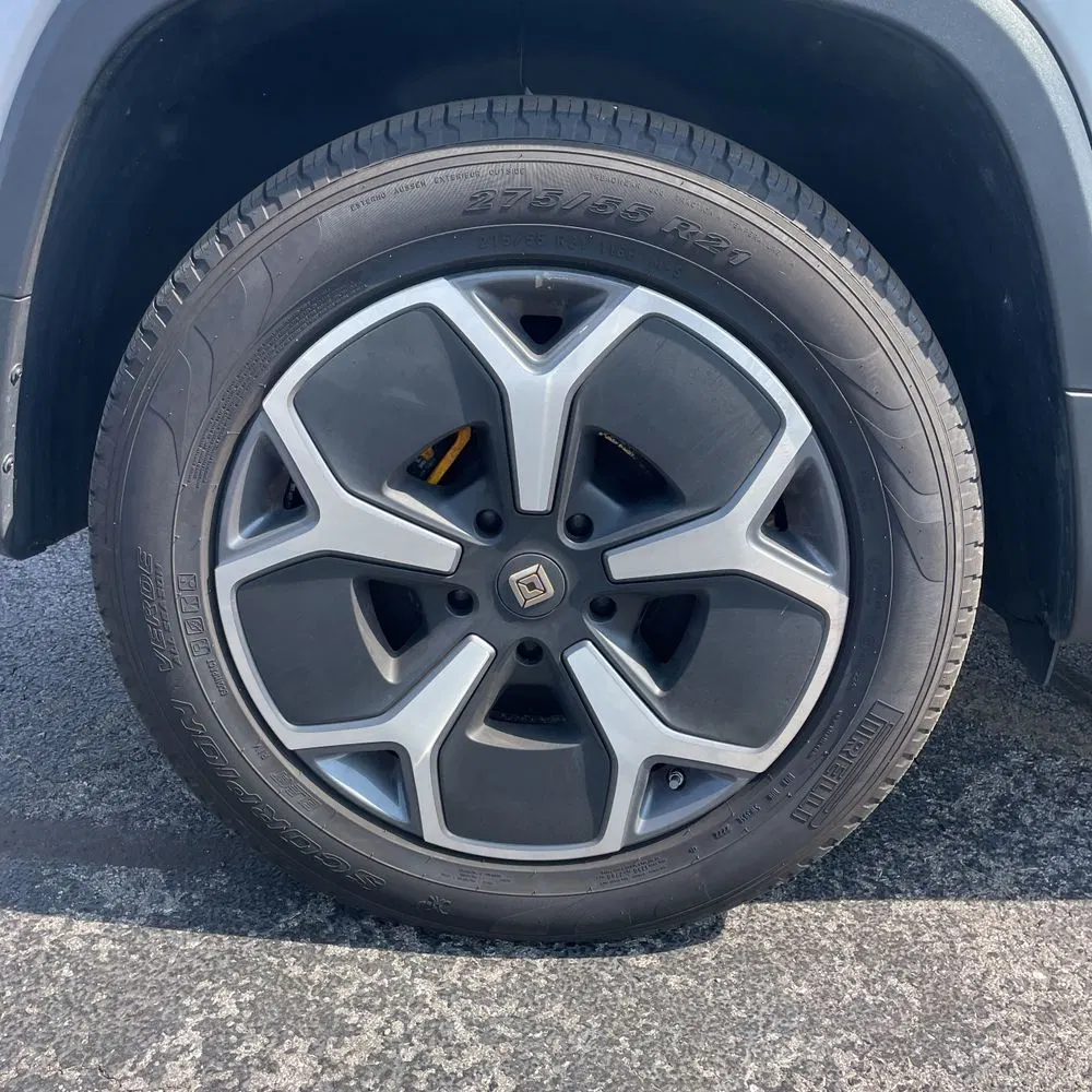 2022 Rivian R1T Adventure