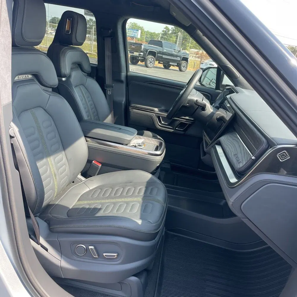 2022 Rivian R1T Adventure