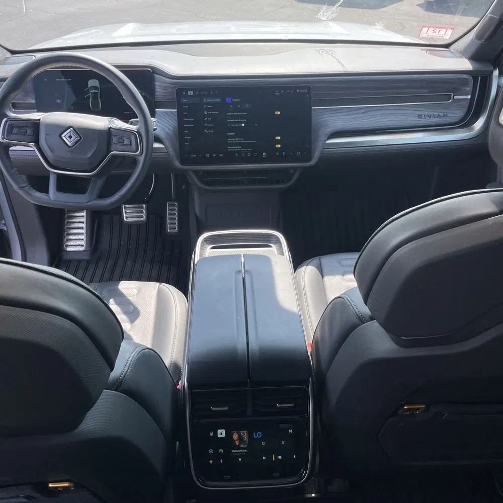 2022 Rivian R1T Adventure