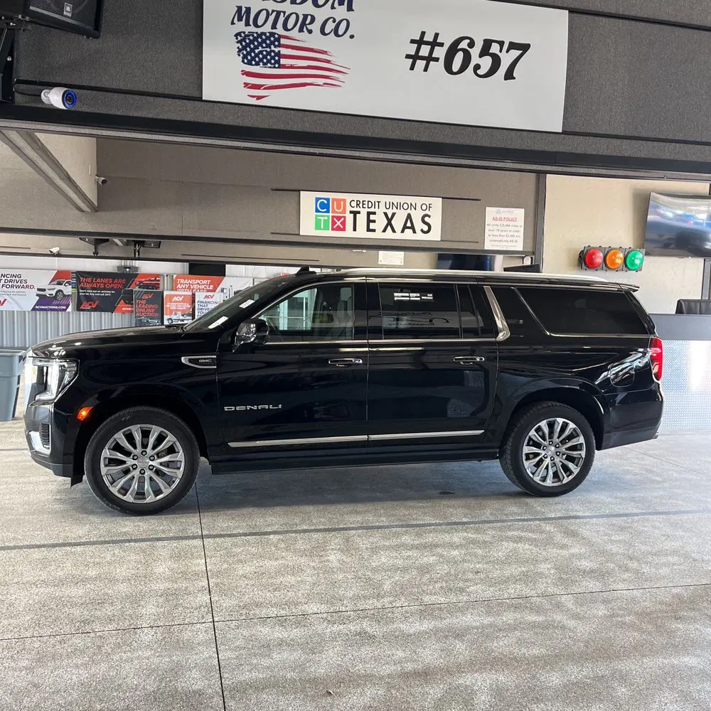 2023 GMC Yukon XL Denali