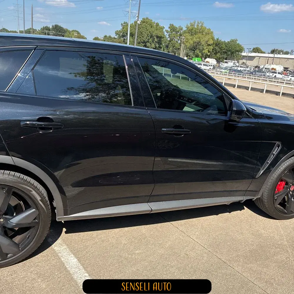 2022 Jaguar F-Pace SVR