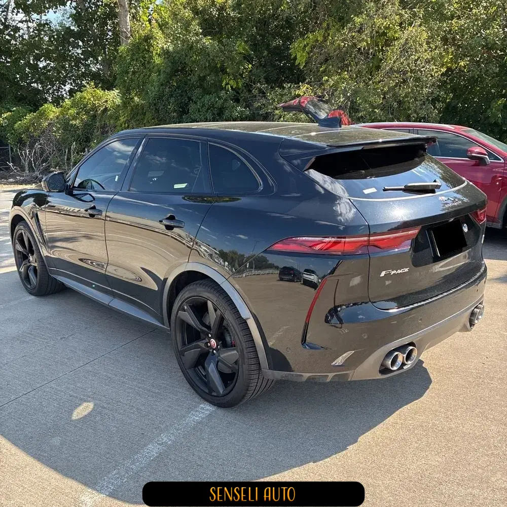 2022 Jaguar F-Pace SVR