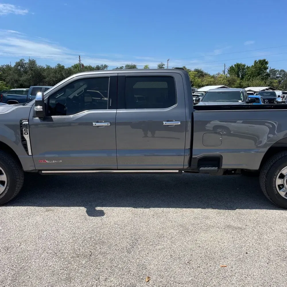 2024 Ford F-350 Super Duty Lariat