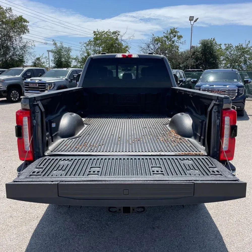 2024 Ford F-350 Super Duty Lariat