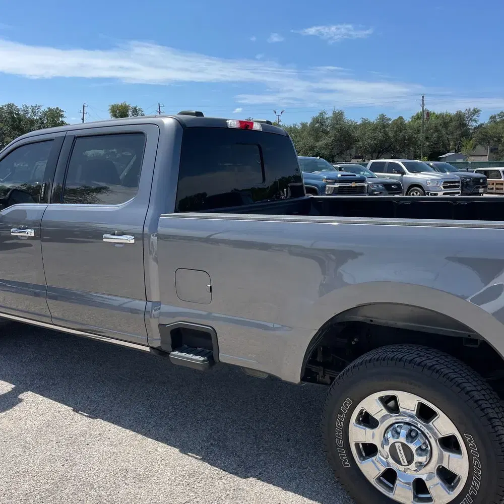 2024 Ford F-350 Super Duty Lariat