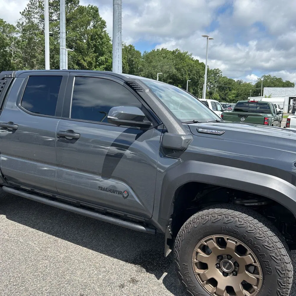 2024 Toyota Tacoma Trailhunter HV