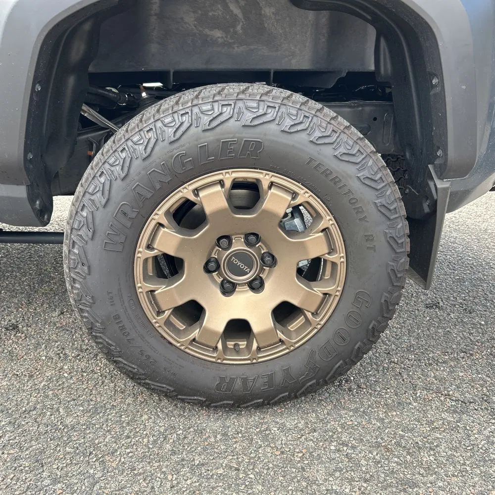 2024 Toyota Tacoma Trailhunter HV