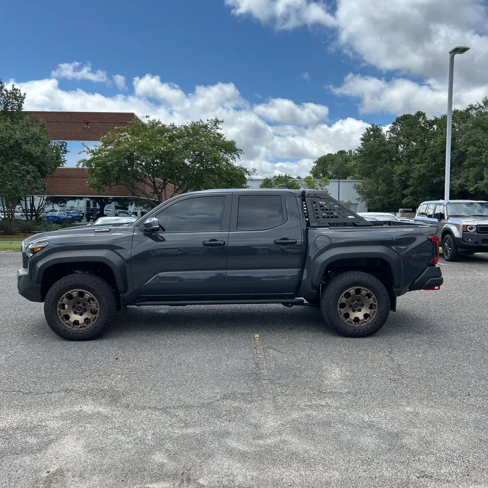 2024 Toyota Tacoma Trailhunter HV