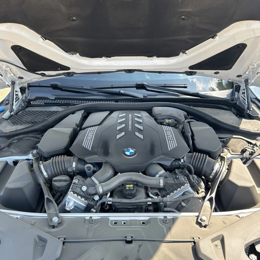 2023 BMW 8-Series M850xi Grn Coupe