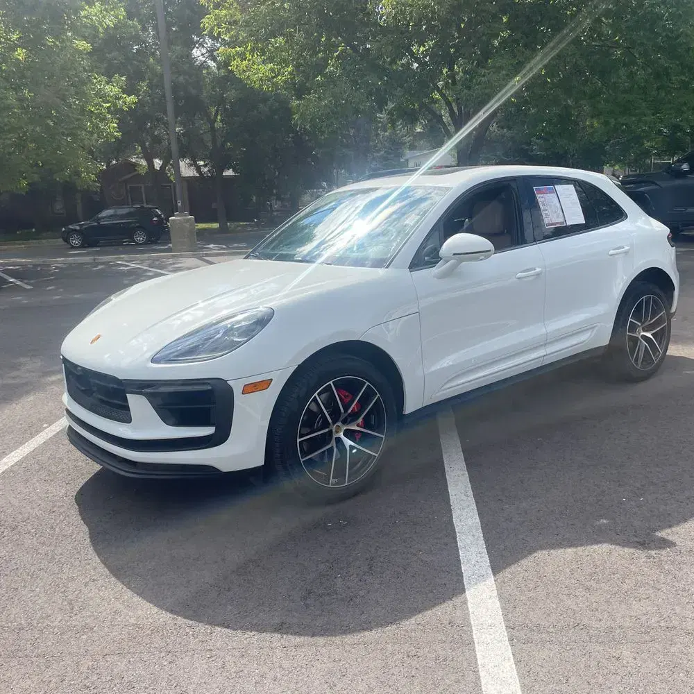 2023 Porsche Macan S