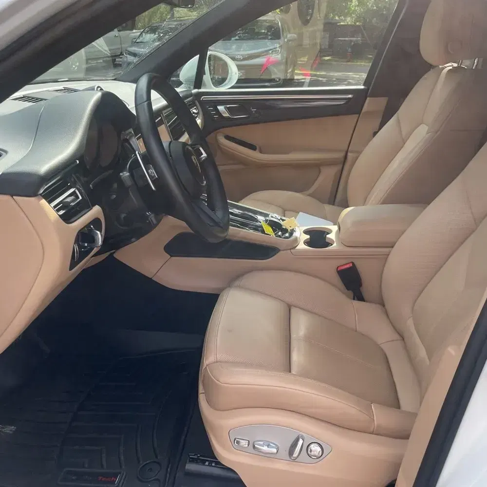 2023 Porsche Macan S