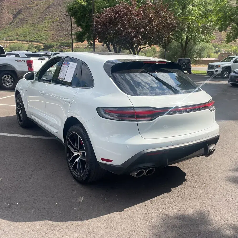2023 Porsche Macan S