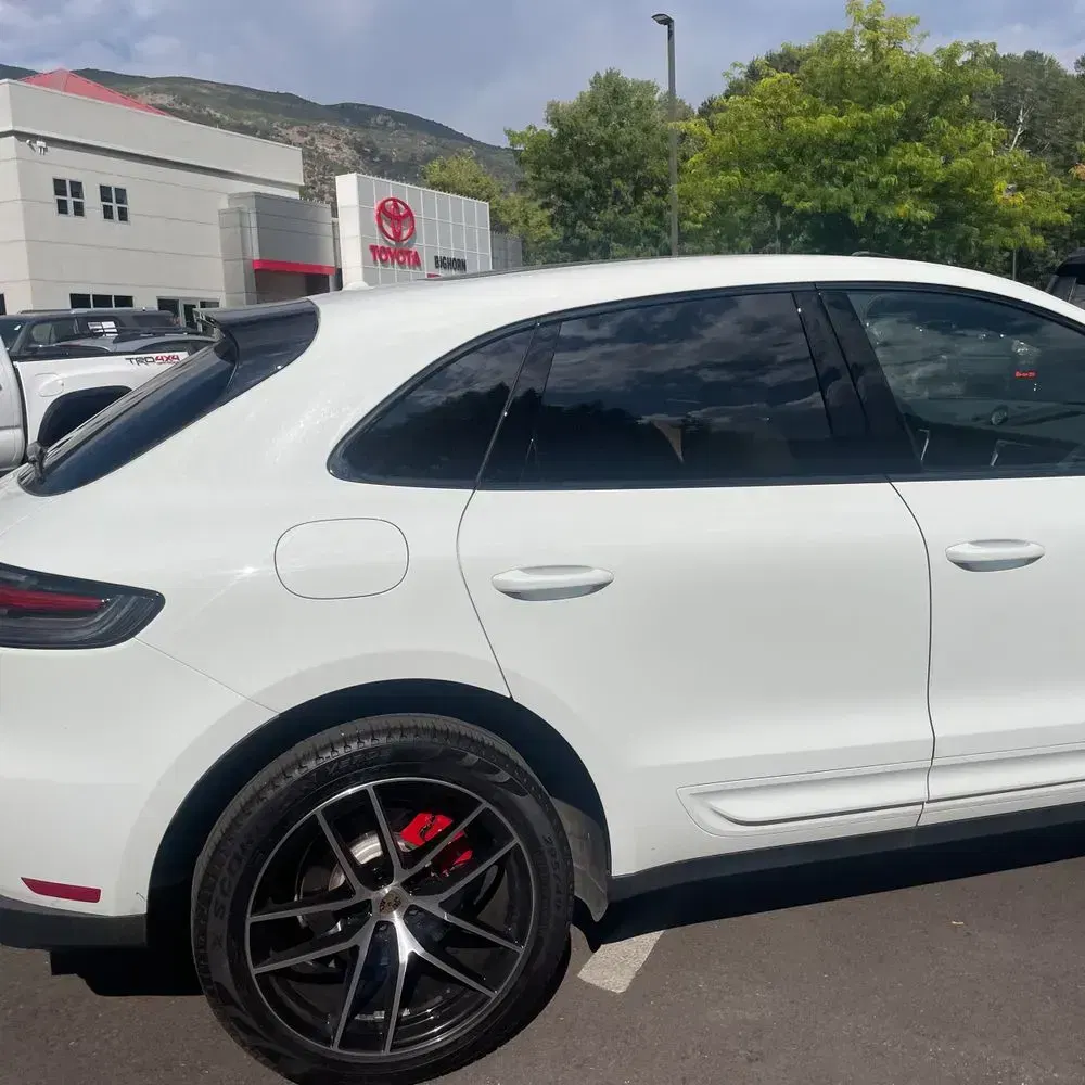 2023 Porsche Macan S