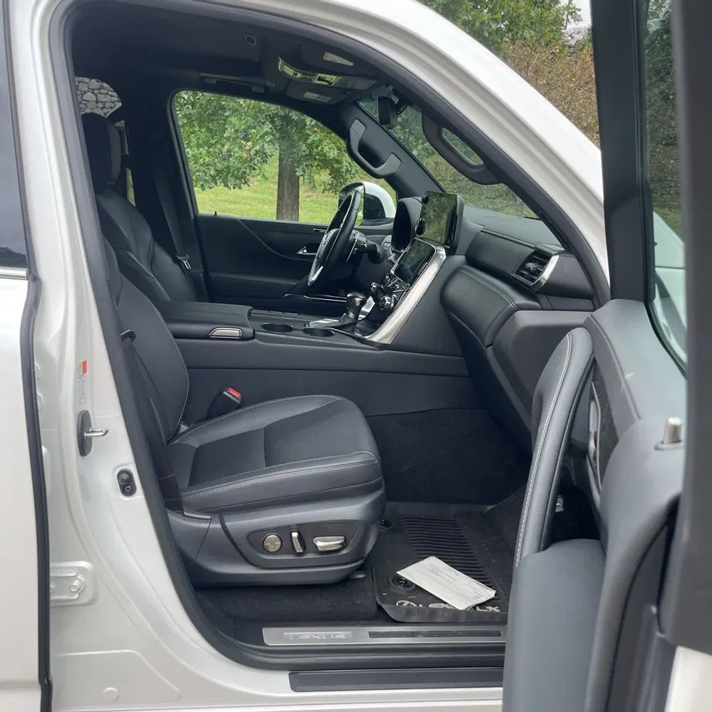2024 Lexus LX 600 Luxury
