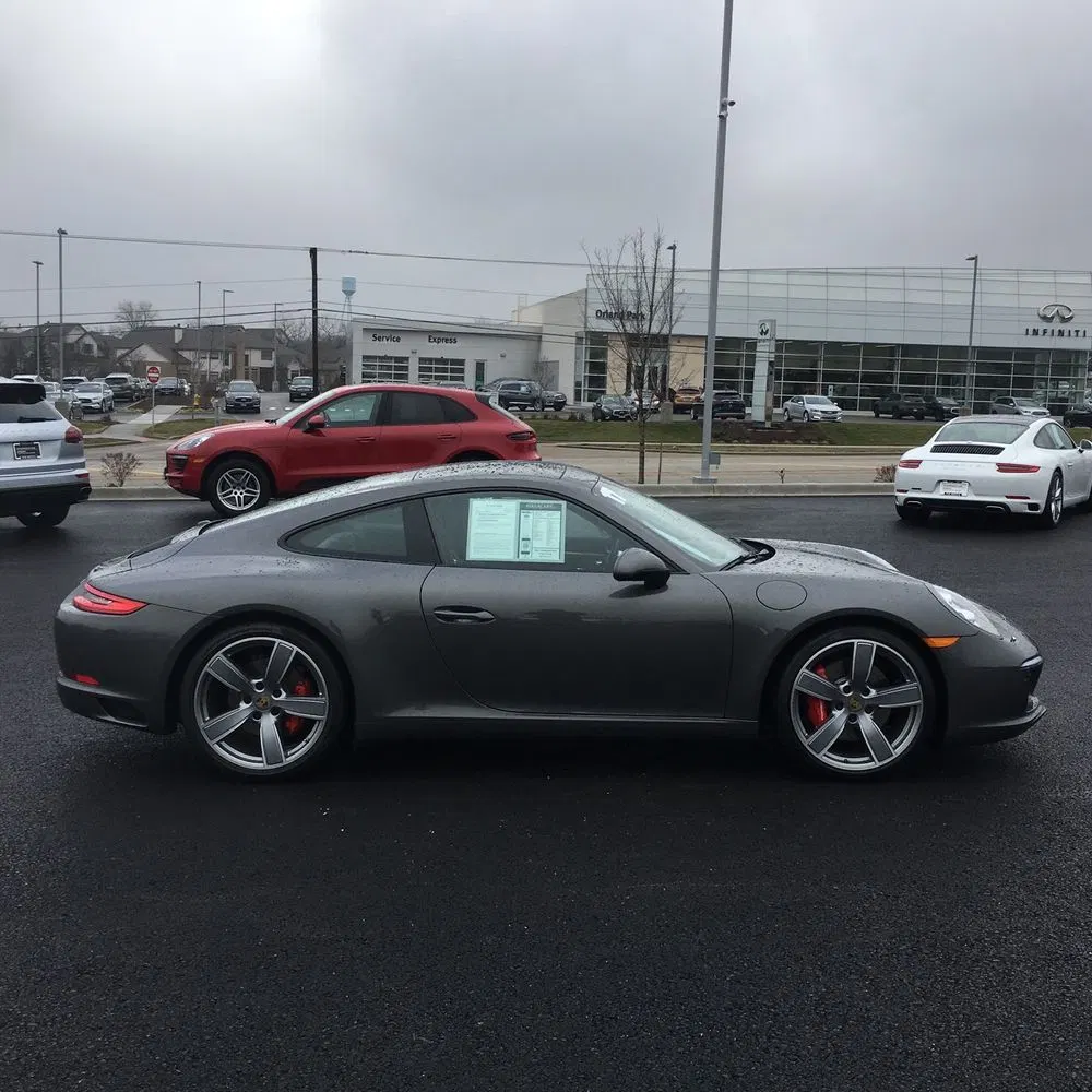 2017 Porsche 911 Carrera 2 S