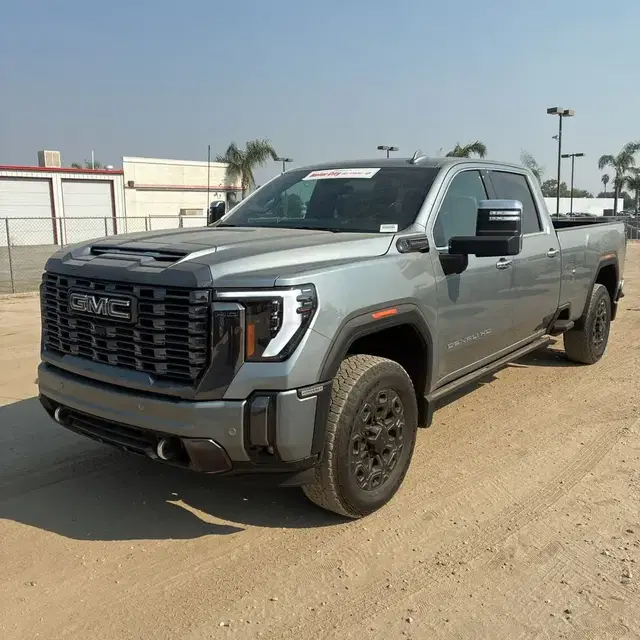 2024 GMC Sierra 2500HD Denali Ultimate