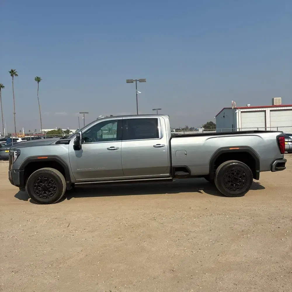 2024 GMC Sierra 2500HD Denali Ultimate