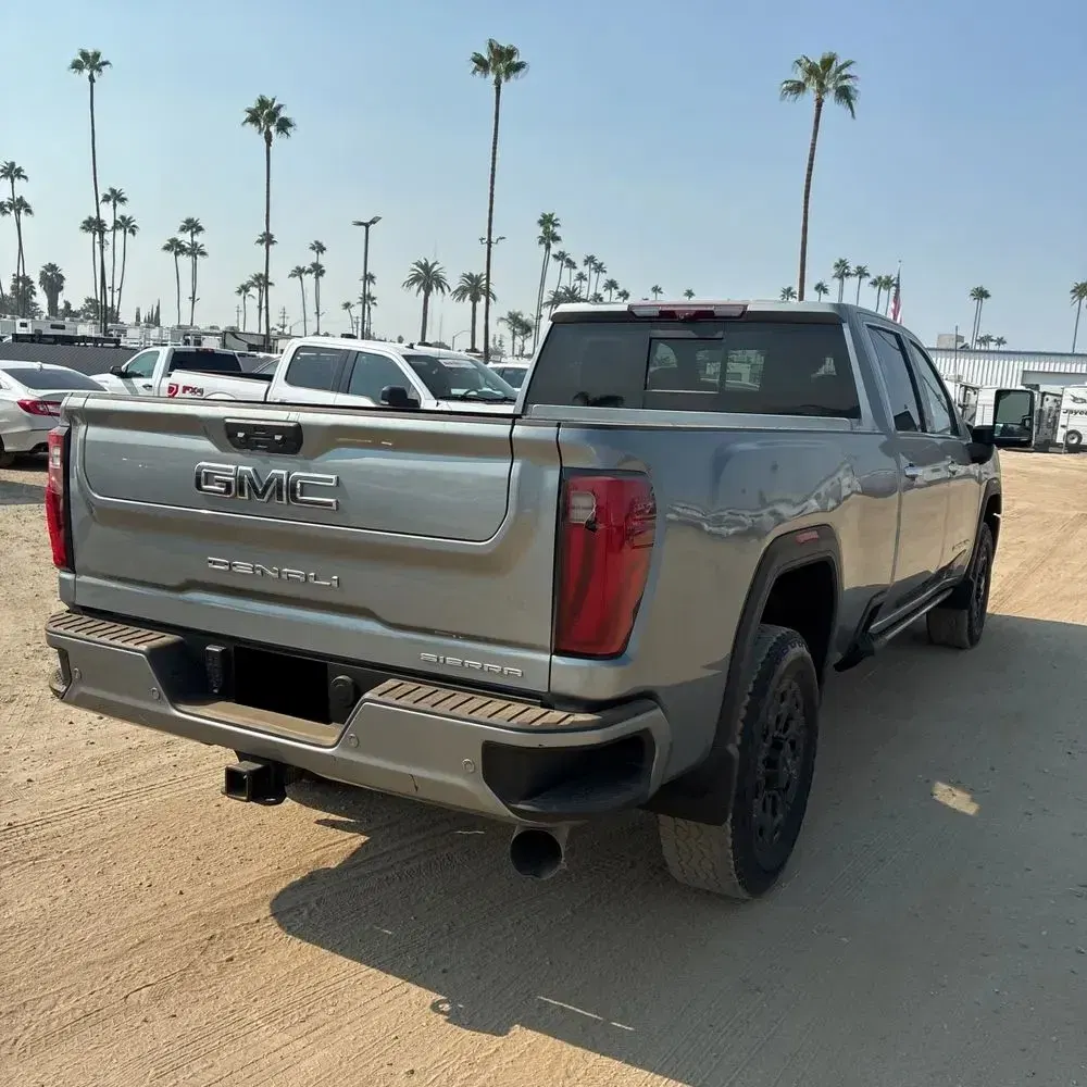 2024 GMC Sierra 2500HD Denali Ultimate