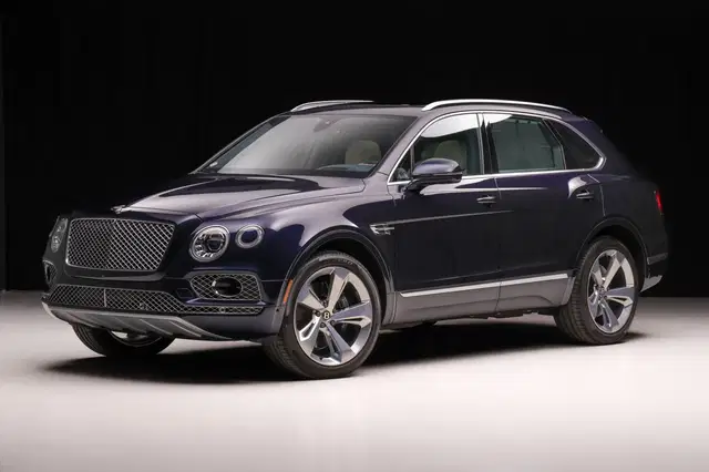 10k-Mile 2019 Bentley Bentayga V8