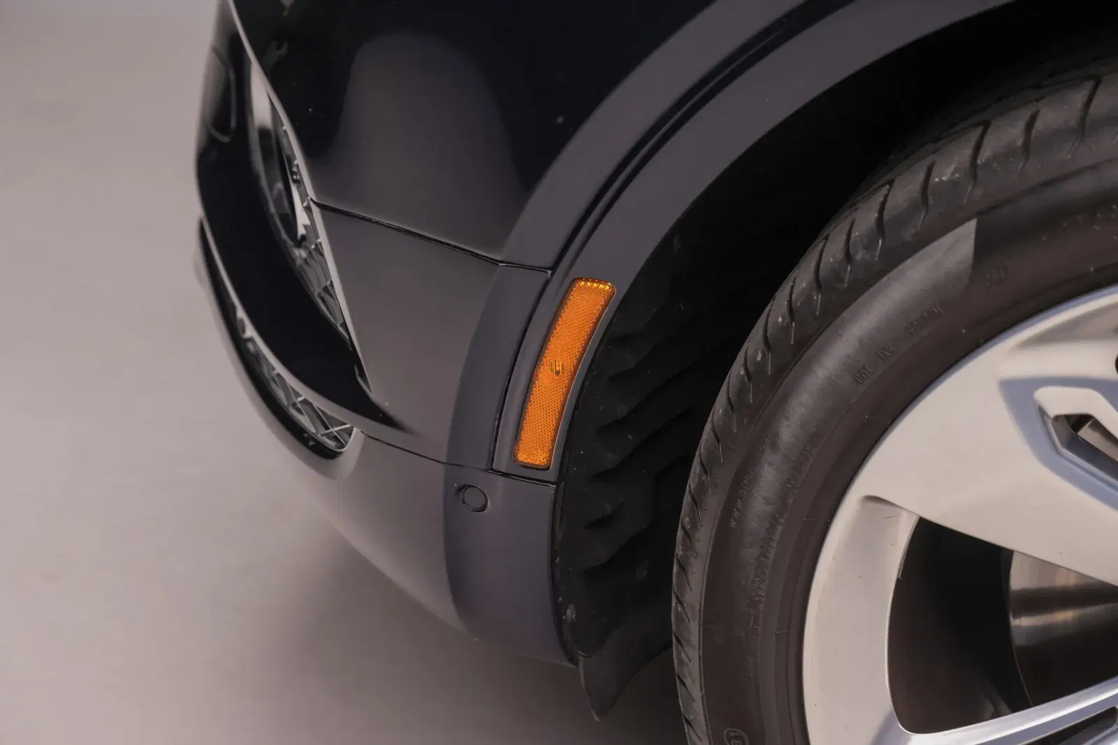10k-Mile 2019 Bentley Bentayga V8