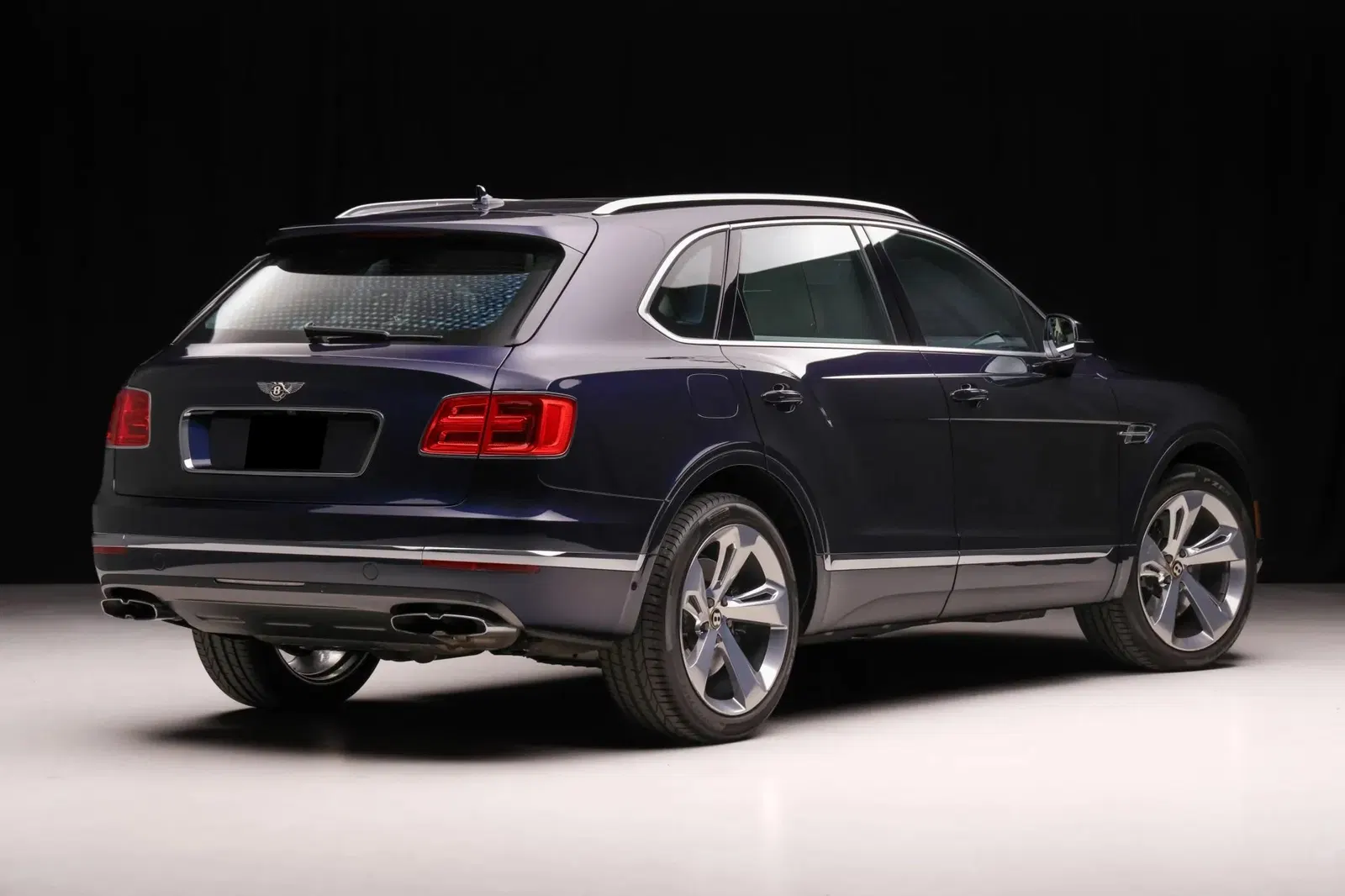 10k-Mile 2019 Bentley Bentayga V8