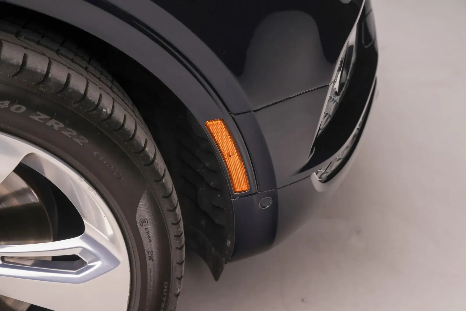10k-Mile 2019 Bentley Bentayga V8