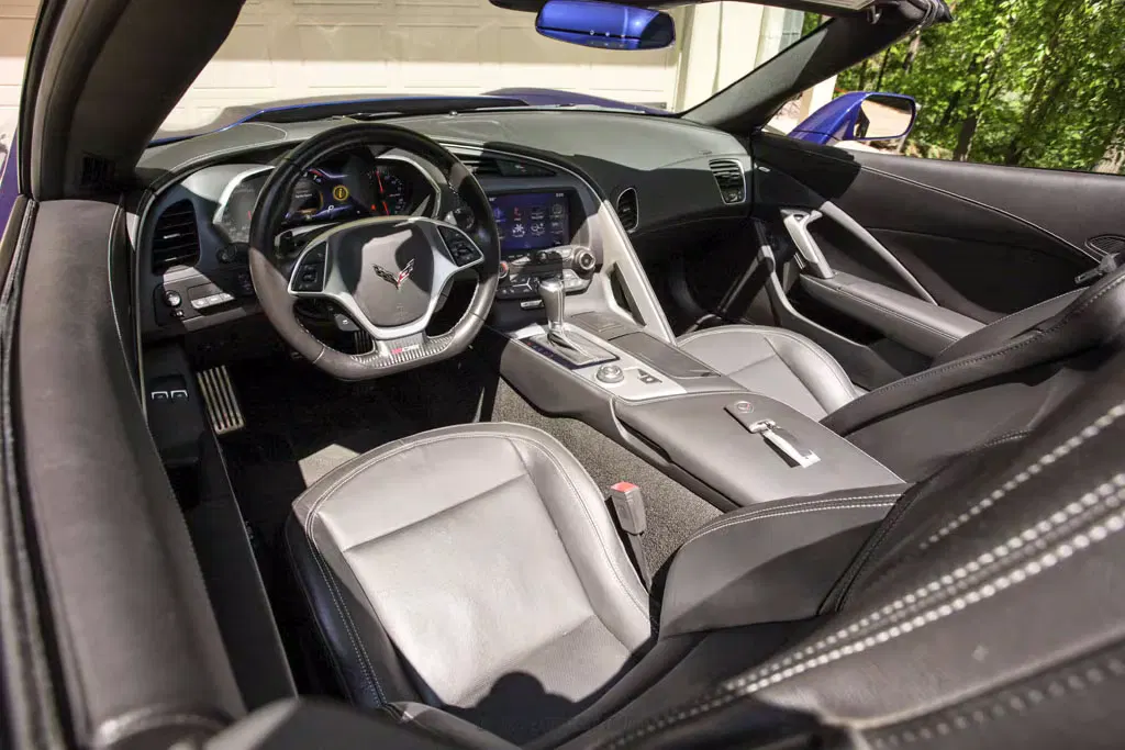 2017 Chevrolet Corvette Convertible Z06 2LZ