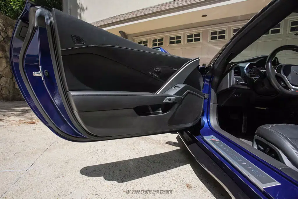 2017 Chevrolet Corvette Convertible Z06 2LZ